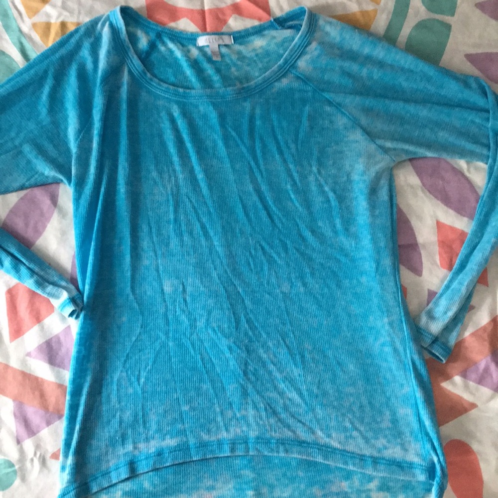 Long sleeve shirt